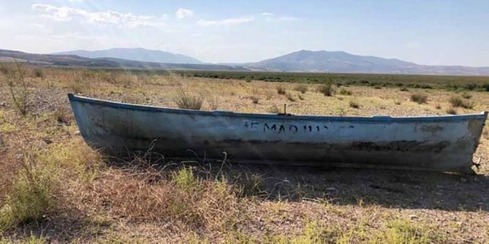 Marmara Gölü'nden geriye bu görüntüler kaldı! Yılda 300 ton balık avlanıyordu