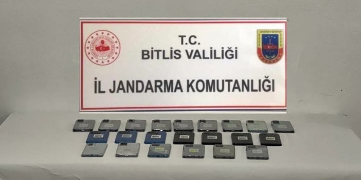 Bitlis’te 22 adet kaçak cep telefonu ele geçirildi