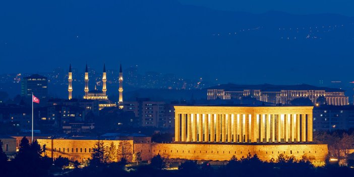 İngilizler Lozan'da İstanbul'un başkent kalmasını neden çok istedi? İşte Atatürk'ün Ankara'yı başkent ilan ederek verdiği mesaj