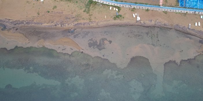 Sahilde korkutan görüntü! Deniz suyu 10 metre çekildi