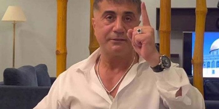 Sedat Peker'in iki ay sonra gelen mesajını Erk Acarer duyurdu: Peker BAE'deki evinde volta atıp sürekli bu sözleri söylüyormuş