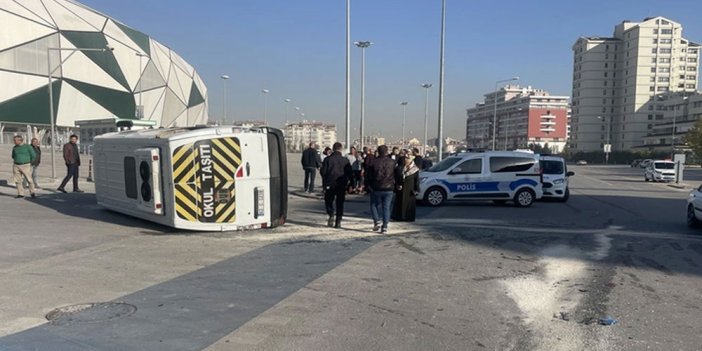 Konya'da öğrenci servisi ile otomobil çarpıştı! Çok sayıda yaralı var