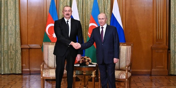 Aliyev Soçi'de Putin ile görüştü. Basın toplantısında dikkat çeken Ermenistan mesajı