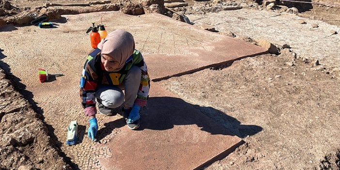 Perre Antik Kenti'nde bulundu. Tam 1800 yıllık