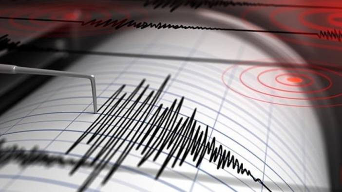 Endonezya'da deprem (04 Kasım 2022)