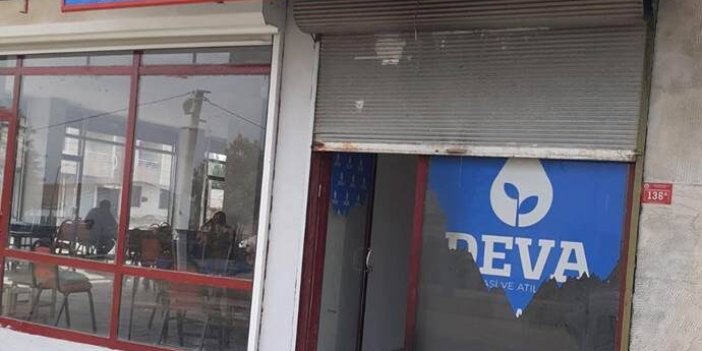 Diyarbakır'da DEVA Partisi’ne molotoflu saldırı