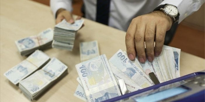 Parası biten tüketici kredisine yaslandı. Bankacılık sektörü kredi hacmi geçen hafta 7 trilyon lira oldu