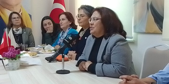 İYİ Partili Ünzile Yüksel: 6’lı masanın altında birilerini arayanlar meğer masanın etrafına çoktan birlikte oturmuşlar