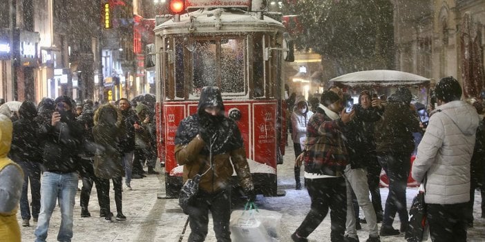 İstanbul'a karın geleceği tarih belli oldu. La Nina etkisini gösterecek