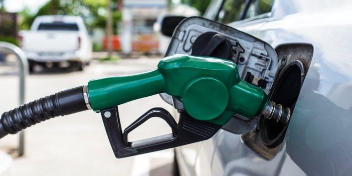 Benzine bu gece yarısı indirimcik geliyor