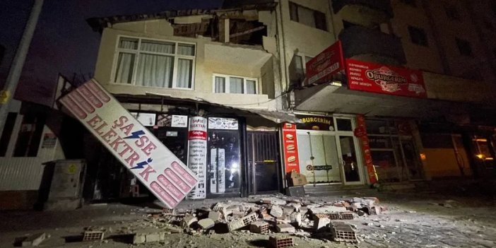 Bakan Kurum açıkladı: Düzce'de ağır hasarlı 71 bina için 'acil yıkım' kararı
