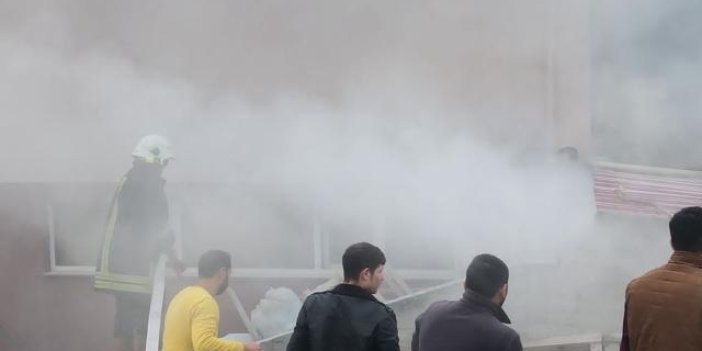 Sinop'ta tekstil fabrikasında yangın: 10 kişi hastanelik oldu