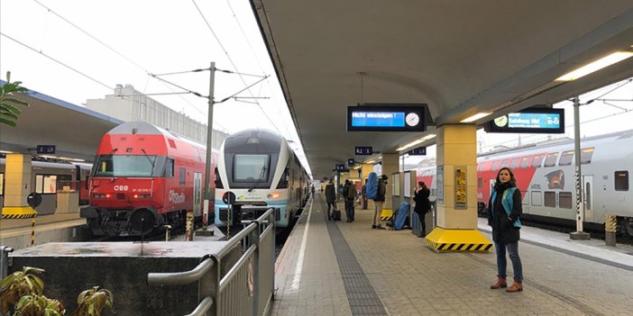 Avusturya’da 50 bin demir yolu işçisi yarın 'uyarı grevi' yapacak