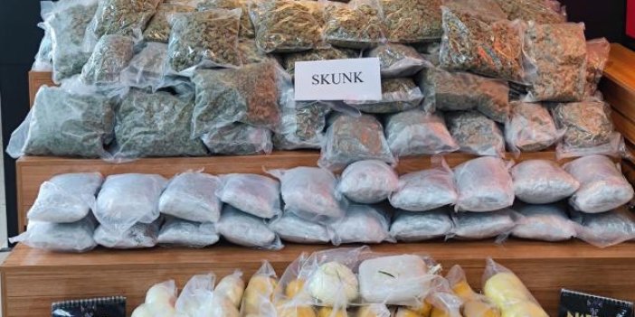 Şanlıurfa'da 74 kilo 350 gram uyuşturucu ele geçirildi