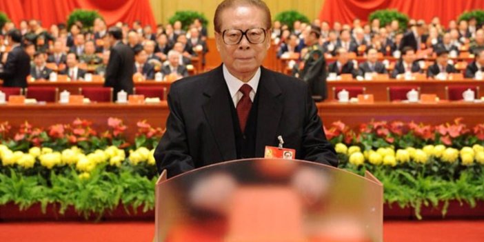 Çin’in eski devlet başkanı hayatını kaybetti