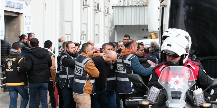 Göztepe-Altay maçında gözaltına alınan 28 şüpheli adliyeye sevk edildi