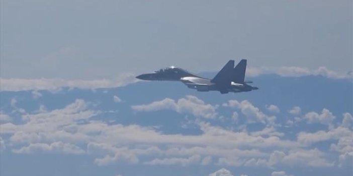 Rus ve Çin uçakları yasak bölgeye girdi