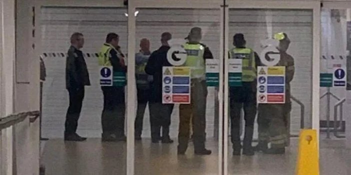 Glasgow Havalimanında şüpheli paket alarmı