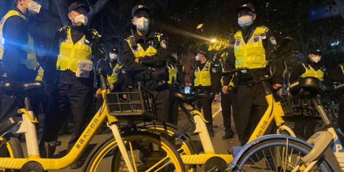 Çin'in dünyanın dört bir yanında 100'ün üzerinde "polis merkezi" kurduğu iddia edildi