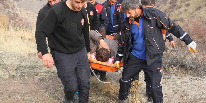 Arkadaşlarıyla kamp yaptığı vadide düşüp yaralanan kişi kurtarıldı