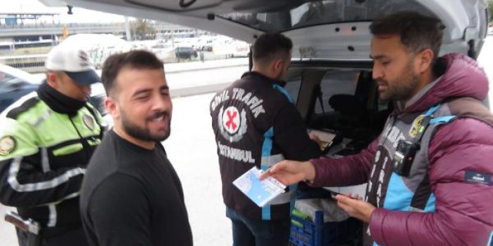 Kadıköy'de polis yolcu gibi bindi minibüsçülere ceza yağdı