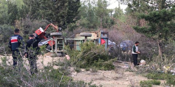 Adana'da römorklu traktör devrildi: 1 ölü, 36 yaralı