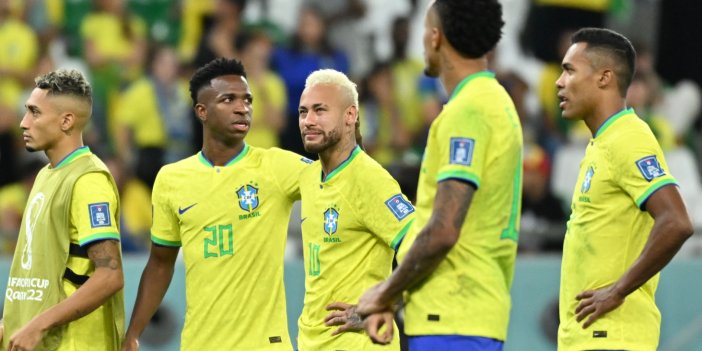 Brezilya'da Neymar özel yazışmaları izin almadan paylaştı