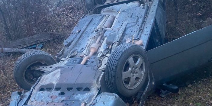 Kastamonu'da devrilen otomobildeki astsubay yaralandı