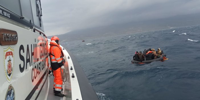 Çanakkale'de Türk kara sularına itilen 66 kişi kurtarıldı