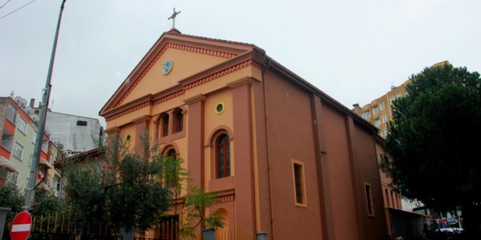 Samsun'da kilise papazı öldü