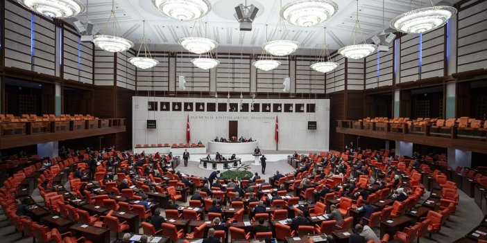 AKP 2023 bütçesi TBMM'den geçmeden borçlanma yetkisi istedi