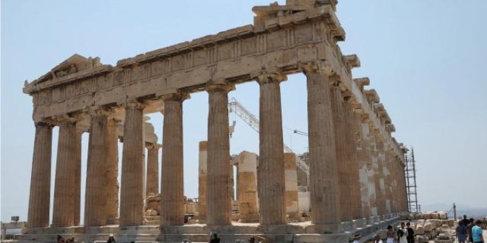 Vatikan, Parthenon'a ait 3 kalıntıyı Yunanistan'a iade edecek