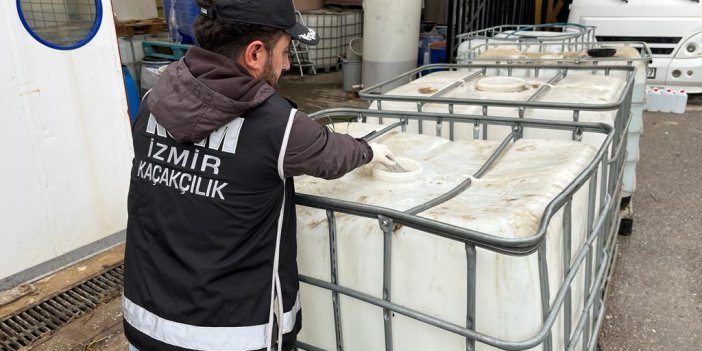İzmir'de 12 bin litre 'sahte etil alkol' ele geçirildi 5 tutuklama