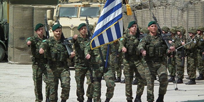 Yunan ordusunda "dinleme skandalı"