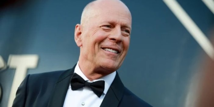 Bruce Willis dede oluyor