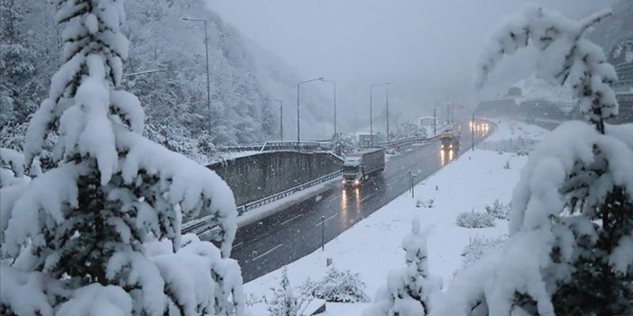 Bolu sıfırın altında 12,2 dereceyle Türkiye'nin en soğuk ili oldu