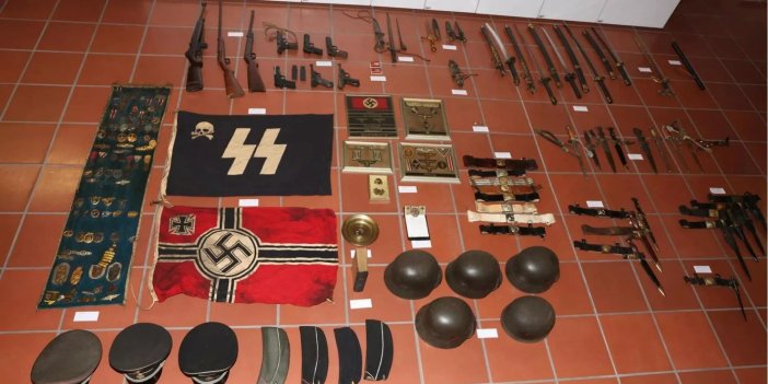 Avusturya'da bir evde çok sayıda silah ve Nazi sembolleri ele geçirildi