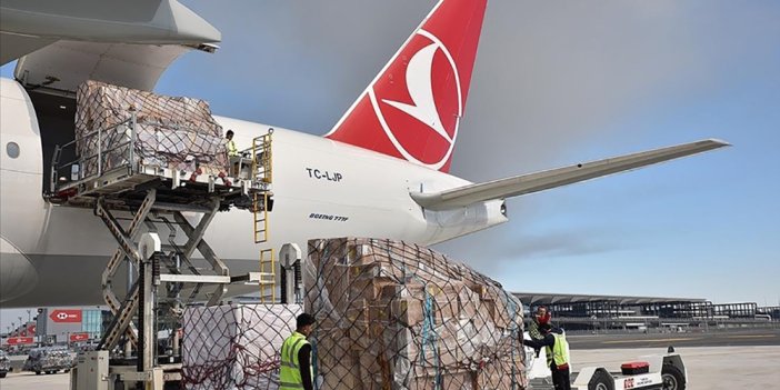 İstanbul'dan yapılan uçuşlarla 2,7 milyon tonu aşkın yük taşındı