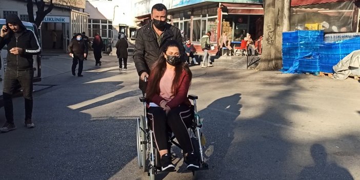Ağrıları dinsin diye gittiği hastanede kabusu yaşadı. Kimya mühendisi tekerlekli sandalyeye mahkum oldu