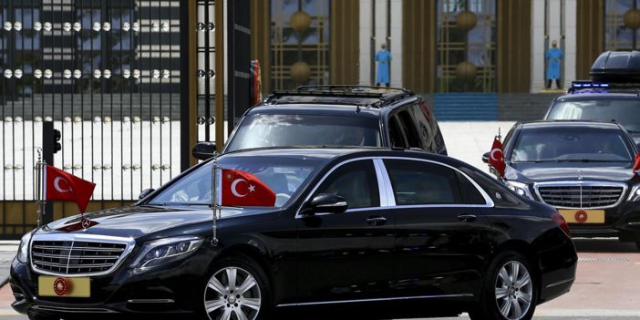 Cemal Enginyurt Erdoğan'ın Saray'a Mercedes aldığını açıkladı. Fiyatları da paylaştı