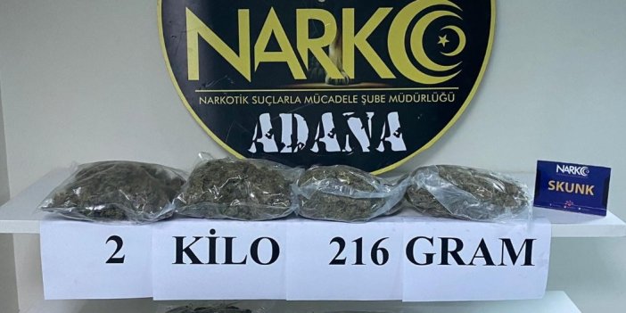Adana'da tırda 2 kilo 216 gram esrar ele geçirildi