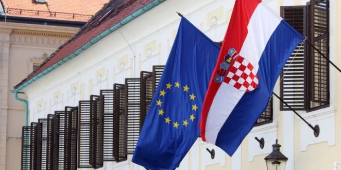 Hırvatistan Schengen ve euro bölgesine dahil oldu  