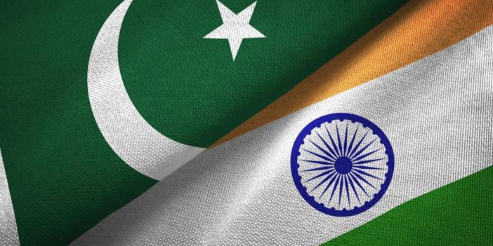 Pakistan'ı 'terörün merkezi' olmakla suçlayan Hindistan'a İslamabad'dan tepki