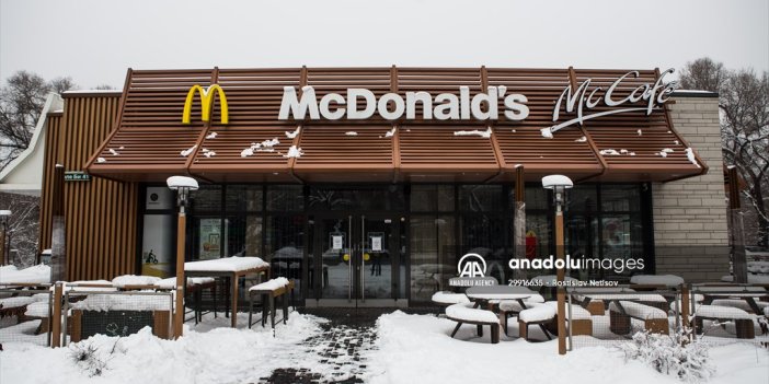 O ülkede McDonald's kepenk kapattı. İsmini değiştirerek devam edecek