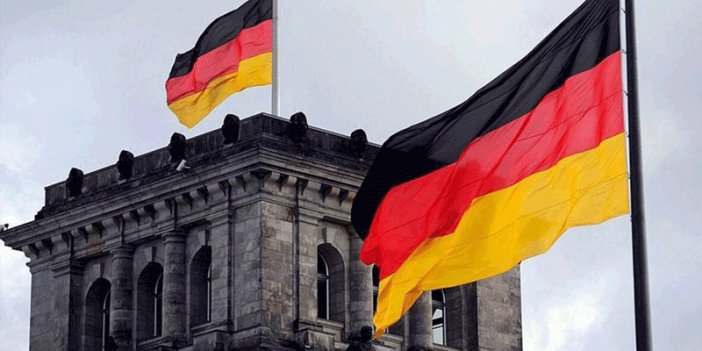 Almanya’da 5 yıl yaşayan vatandaş olabilecek