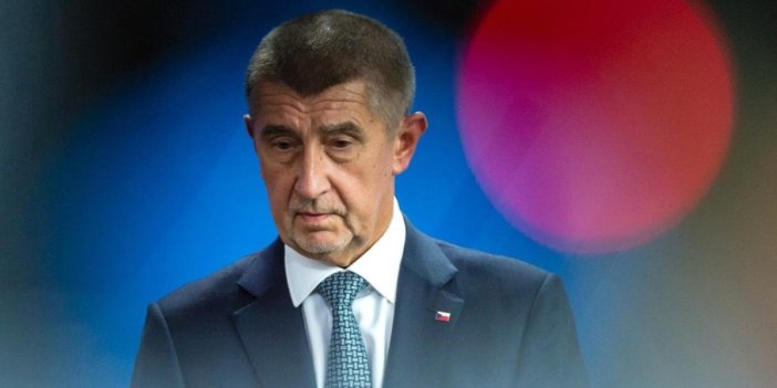 Çekya'nın eski Başbakanı fonlarına ilişkin yolsuzluk davasında aklandı