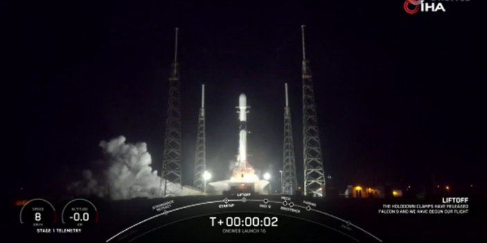 SpaceX internet uydularını başarıyla fırlattı