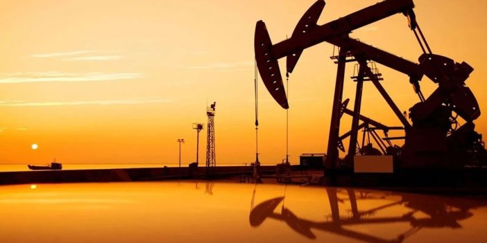 Brent petrolün varili, uluslararası piyasalarda 83,60 dolardan işlem görüyor