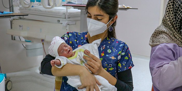 Prematüre bebek ölümleri azaldı