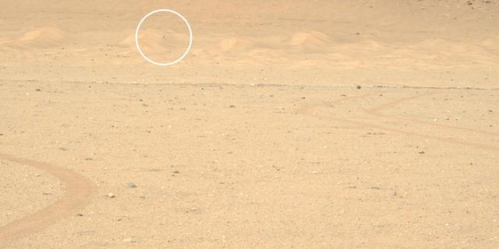 Mars'taki Perseverance, Ingenuity helikopterini fotoğrafladı
